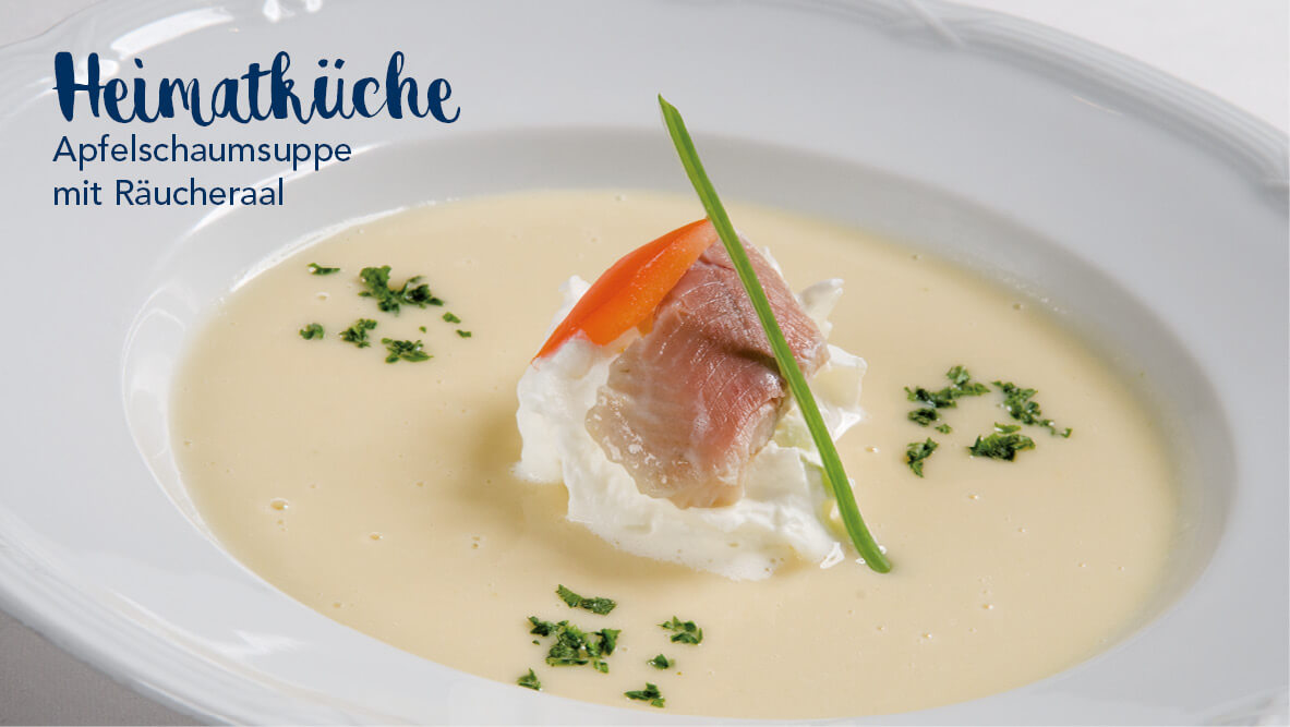 Heimatküche – Apfelschaumsuppe mit Räucheraal